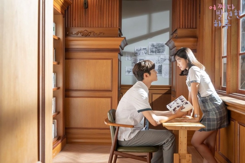 6部青春成长校园韩剧推荐：《学校2015》不能没看过、《警校菜鸟》青春又浪漫！
