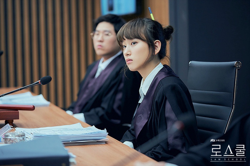 韩网推爆的小众韩剧！《不疯不狂不爱你》登韩国Netflix冠军，这部收视高到韩网吓一跳